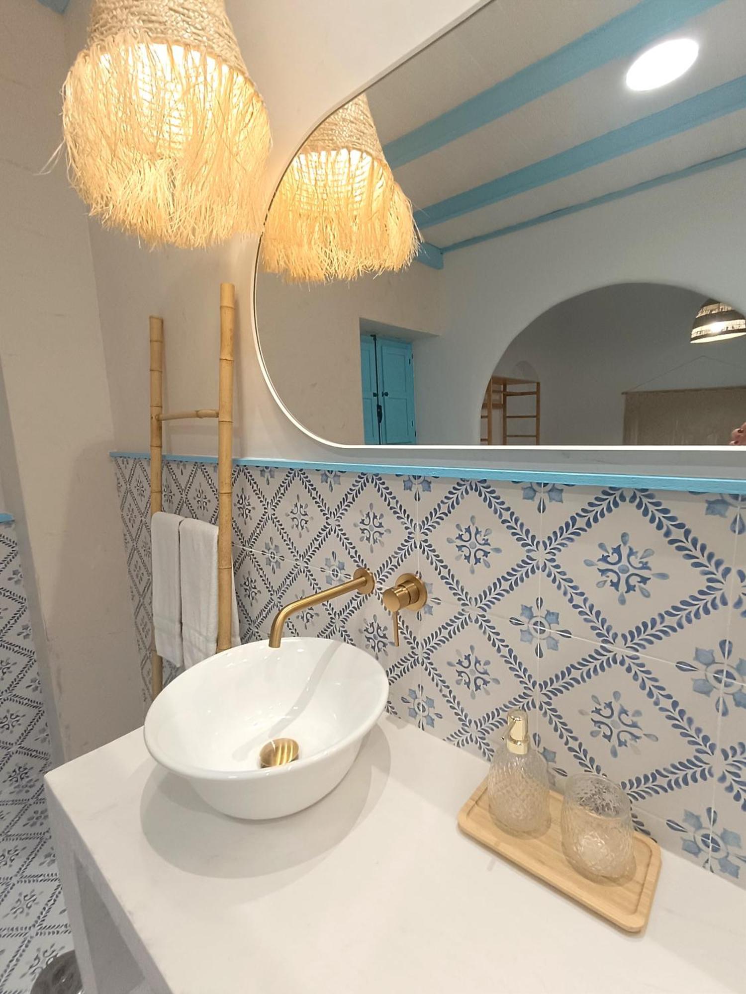 Апартаменты Casa Medina Беналуп-Касас-Вьехас Экстерьер фото